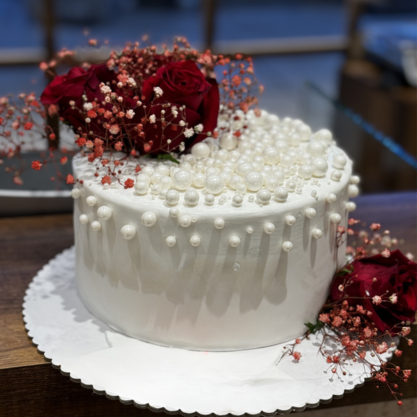 Large-sized Gorgeous Celebration Cake