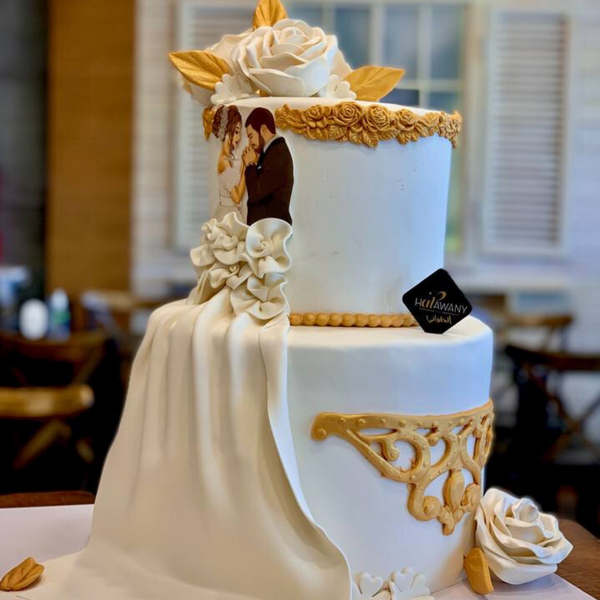 Amazing celebration cake by Halawany