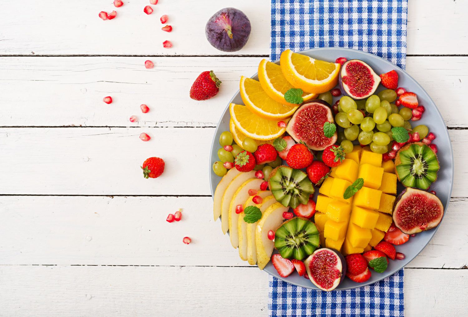 Edible Fruits Gifts in Iraq | Fresh & Elegant Fruits Arrangements ...
