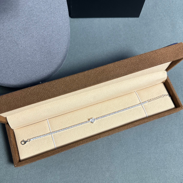 Elara Glow – Italian 925 Silver Tennis Bracelet