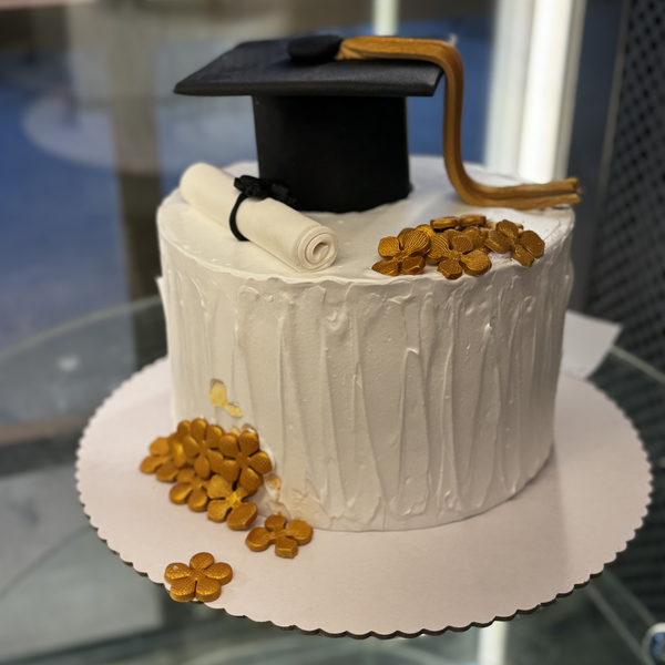 Stunning Graduation-themed Style Cake