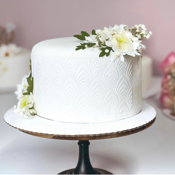 Large-sized Stunning Celebration Cake