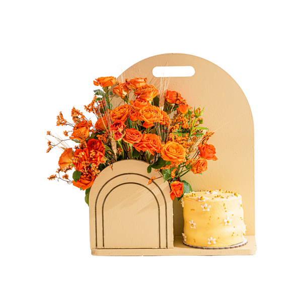 The Cake & Roses Elegance Board