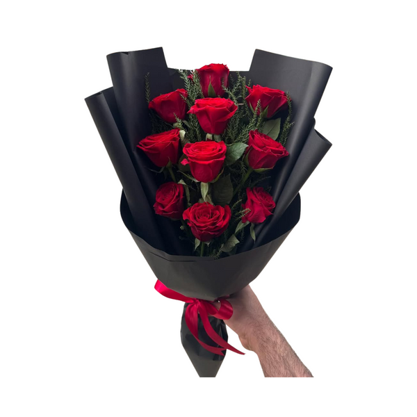 Elegant Red Roses Bouquet