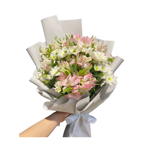 The Blushing Pearl Bouquet