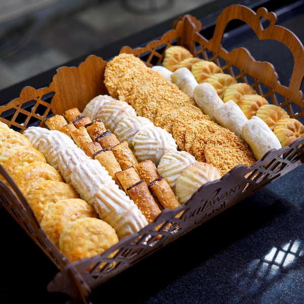 Wooden Basket of Mixed Kolucheh and Mamoul by Halawany