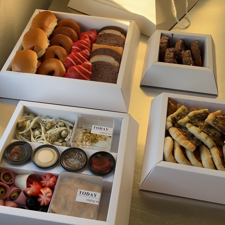 Breakfast Box in Baghdad – Pyramid Breakfast Gift Box | SHA100 Gifts ...