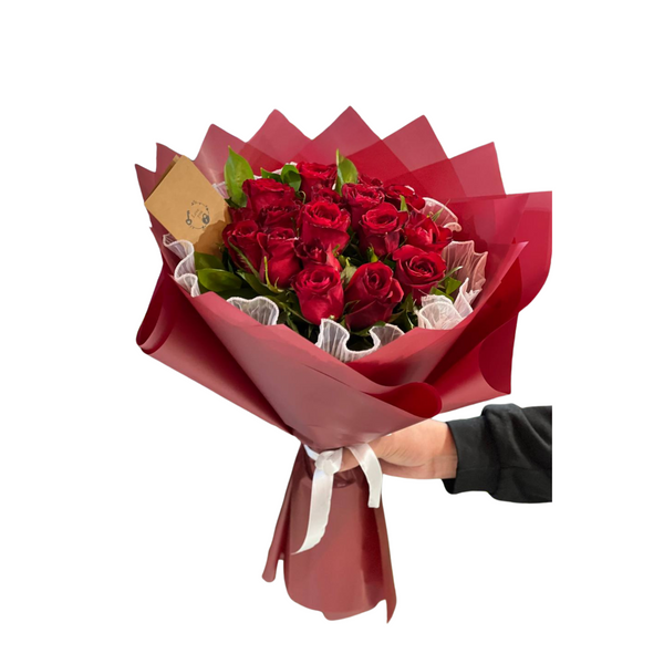 Elegant Red Roses Bouquet